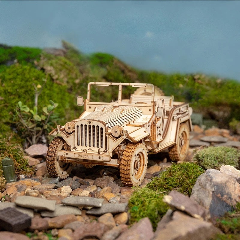 JEEP Model kit - Bring history to life.